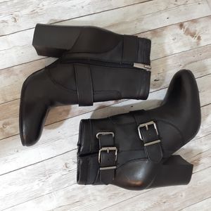 Vince Camuto booties